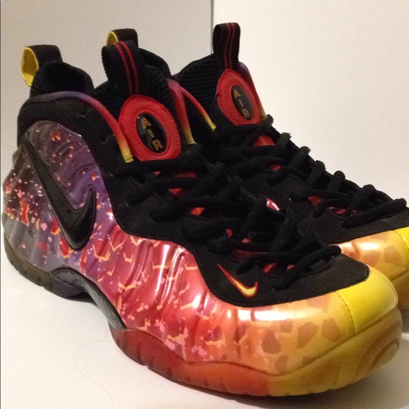 Men's Nike Foamposite Pro Asteroid Sz 11.5 - Picture 2 of 7